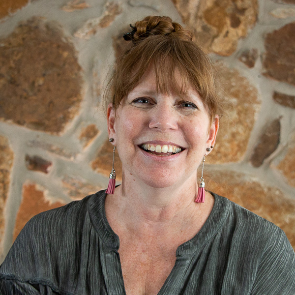 Linda Dobbs
